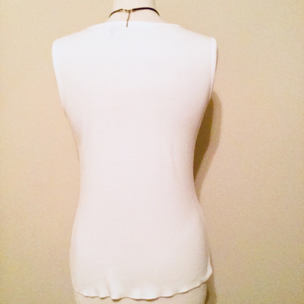 Weekend Clothes Line Size Medium Top - Picture 8 of 8